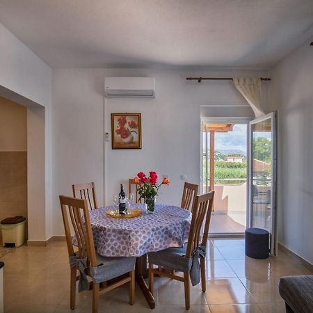 Apartment Neretva Dream Komin  Exterior photo