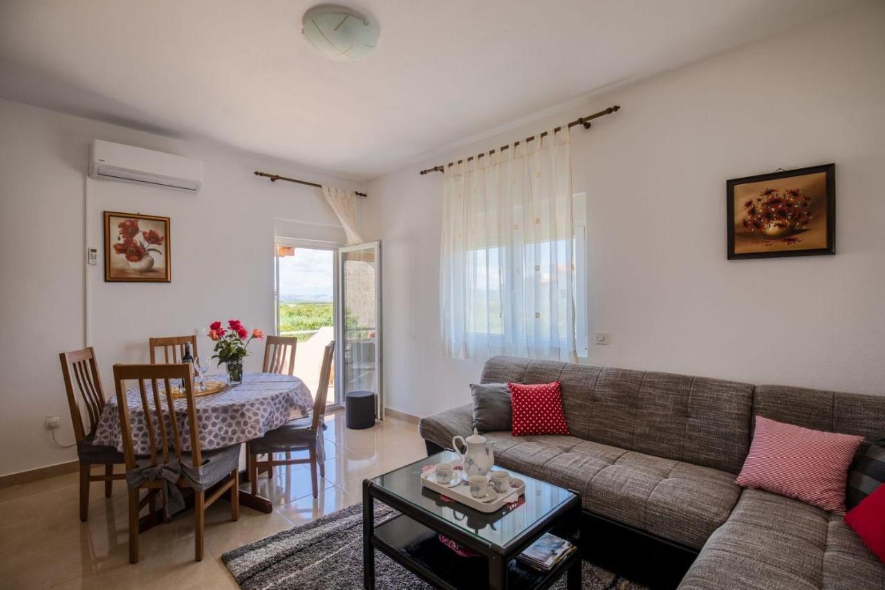 Apartment Neretva Dream Komin  Exterior photo